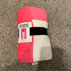 PINK Victoria's Secret Pink and White Towel